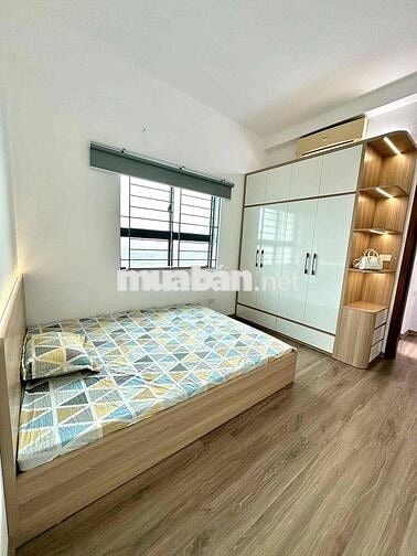 chính chủ cho thuê căn 3 ngủ 2 vệ sinh toà 12B kim văn kim lũ