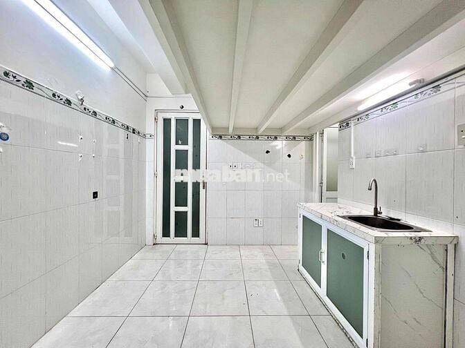 Chính chủ cho thuê phòng trọ giá rẻ ở Đường Nguyễn Văn Khối,máy lạnh