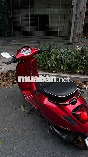 Piaggio Vespa 2018 iGet đỏ