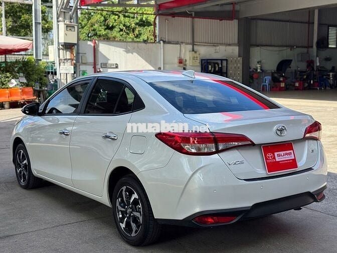 Toyota Vios 1.5G 2025 Trắng 20.000 km