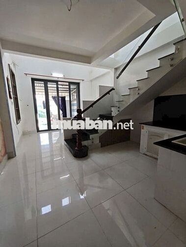 Nhà 2 phòng ngủ gần công An Phường Cái Khế hẻm thông thuận tiện KD