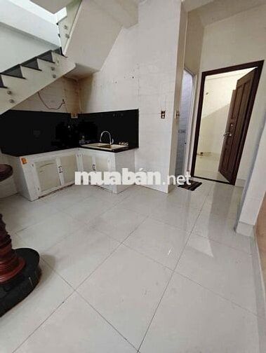 Nhà 2 phòng ngủ gần công An Phường Cái Khế hẻm thông thuận tiện KD