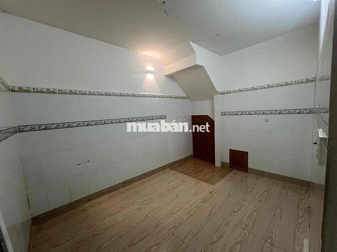 Nhỉnh 4 Tỷ (TL)  Hẻm Thông Nguyễn Khuyến, Bình Thạnh  DT: 36m² - ngang