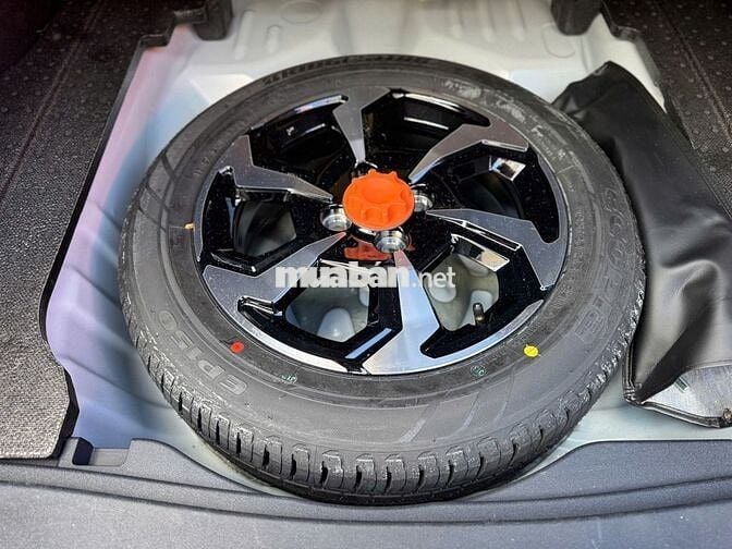 Toyota Vios 1.5G 2025 Trắng 20.000 km