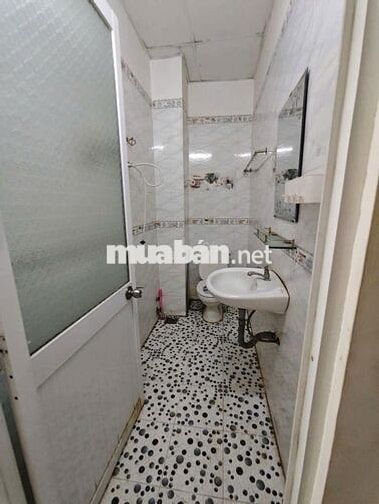 Nhà 2 phòng ngủ gần công An Phường Cái Khế hẻm thông thuận tiện KD