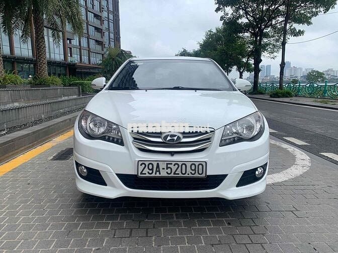 Hyundai Avante 2012 Tự động xe rất đẹp