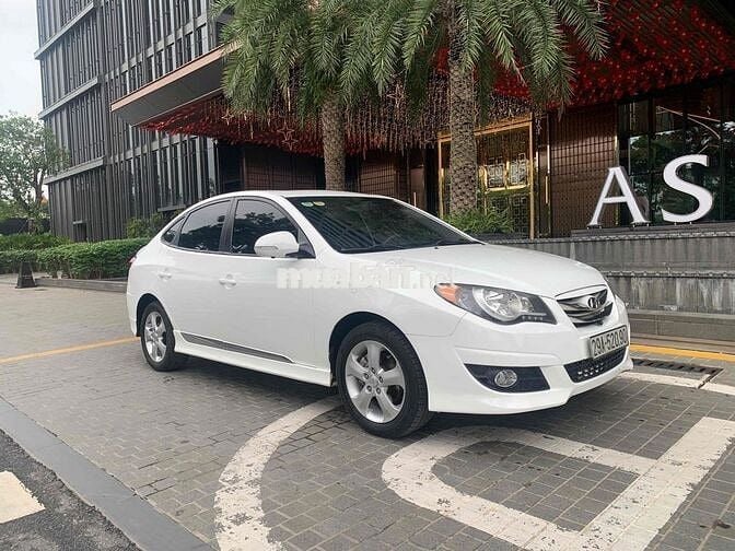 Hyundai Avante 2012 Tự động xe rất đẹp