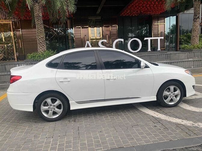 Hyundai Avante 2012 Tự động xe rất đẹp