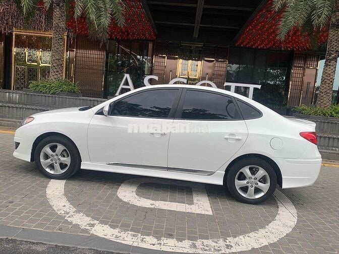 Hyundai Avante 2012 Tự động xe rất đẹp