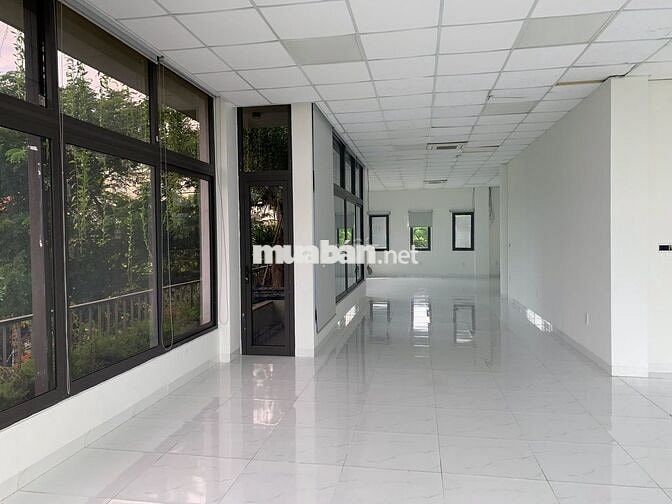 🌿 VĂN PHÒNG 100M² KHÔNG GIAN RỘNG RÃI THOÁNG MÁT GẦN CẦU HÒA XUÂN 🌿