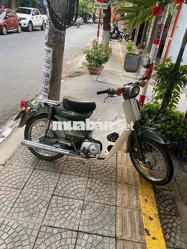 Honda Super Cub Cổ điển Xanh lá, trắng