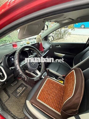 Kia X-Line 2021 Đỏ 3 vạn