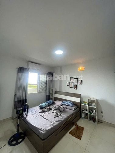 Chung cư Tô Ký Tower, Quận 12: 3p ngủ, máy lạnh, 7,8triệu, 80m2