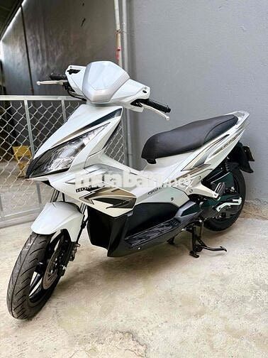 ab trắng 2 đèn fi phun xăng điện tử bs43, máy zin