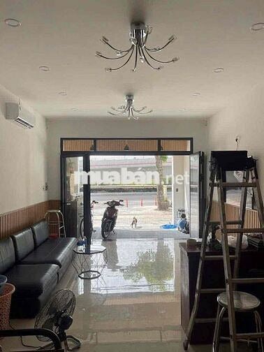 Cho thuê nhà nguyên căn Phạm Hữu Lầu quận 7