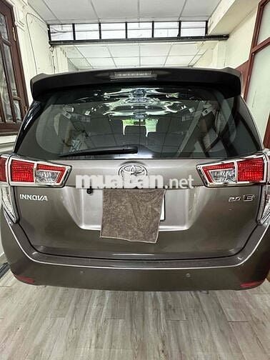 Toyota Innova 2.0 E 2019 Nâu