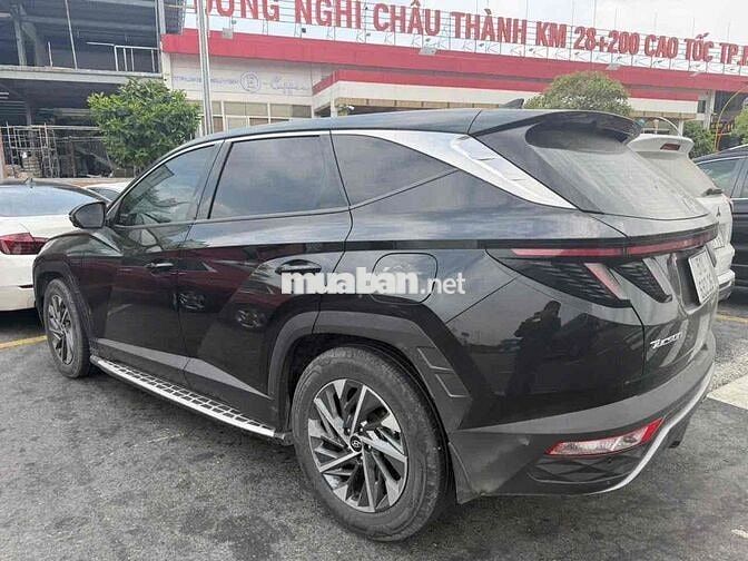 Hyundai Tucson 2024 màu Đen