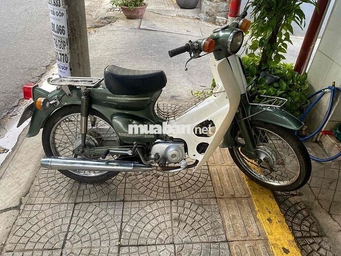 Honda Super Cub Cổ điển Xanh lá, trắng