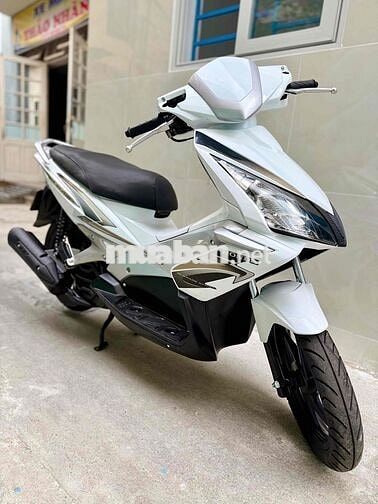 ab trắng 2 đèn fi phun xăng điện tử bs43, máy zin