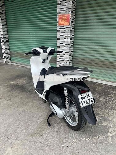 Honda SH 125 2024 Trắng 4.900 km bán trả góp