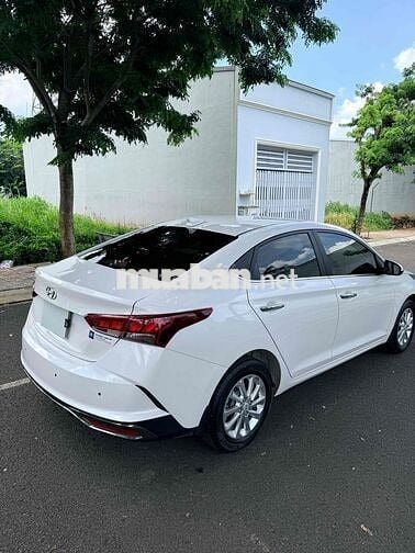 Hyundai Accent AT 2023 13.000 km Trắng