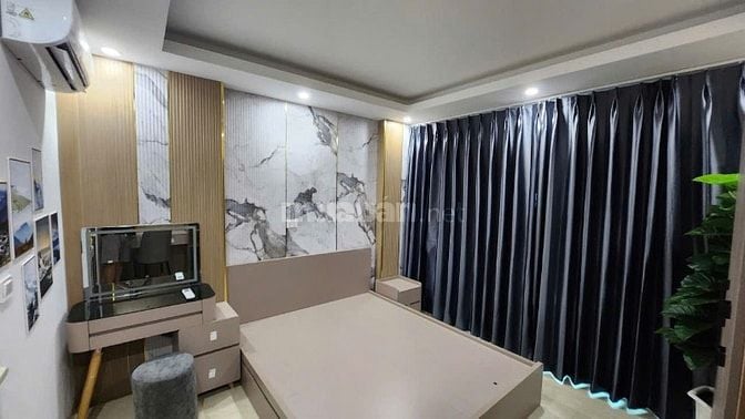 Tôi chính chủ bán nhà 4 tầng xây mới khu A Vin Olympic
