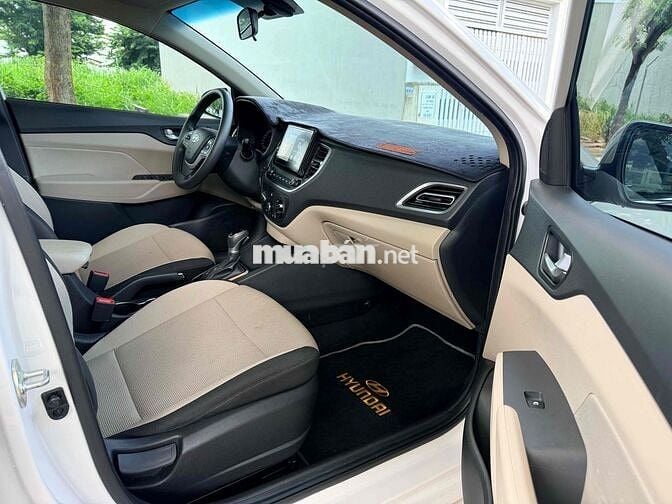 Hyundai Accent AT 2023 13.000 km Trắng