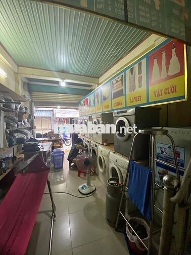 Cần sang tiệm giặt ủi số 44 nguyễn đỗ cung, p. tây thạnh (p.tây thạnh