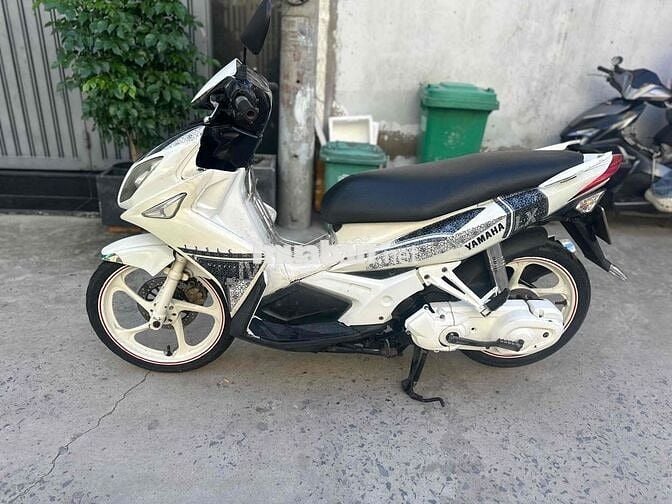 Yamaha Nouvo 4 2011 Trắng Tự động