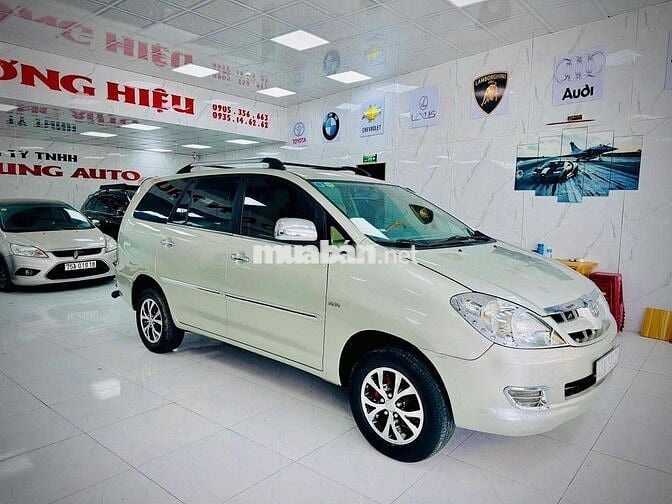 Toyota Innova G Trắng