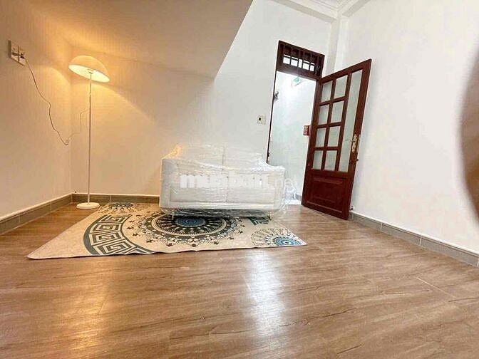 Cho Thuê Phòng Có Gác Full Nội Thất Gần Đại Học Sài Gòn - ĐH Y Dược