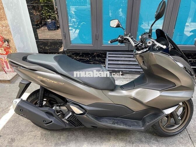 Honda PCX 160 2024 Vàng Cát