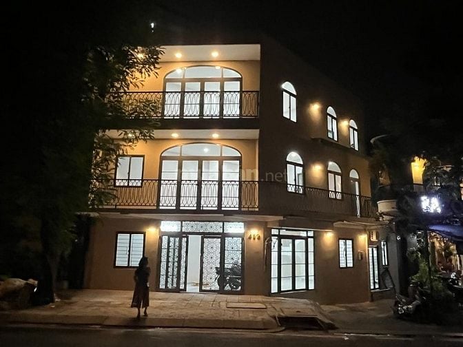 Cho thuê NC Mặt bằng KD : MT Hoàng Sa, P. Võ Thị Sáu, Quận 3
