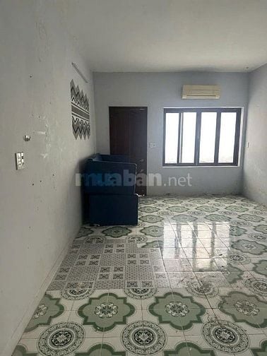 Cho Thuê Nhà 35/7 Bùi viện, Phường Bến Thành, Quận 1, hẻm xe hơi 