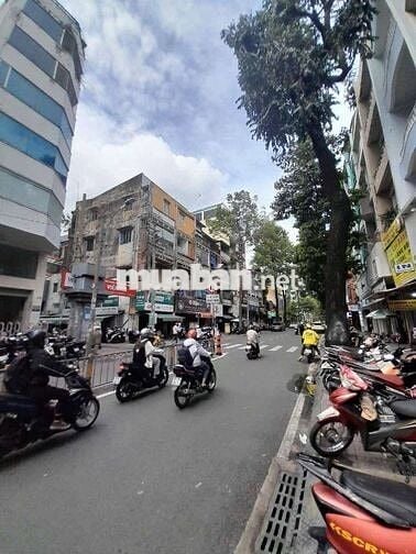 MẶT TIỀN - TRẦN QUANG KHẢI - QUẬN 1 - 4,7X17M2 - GIÁ 28,5 TỶ 