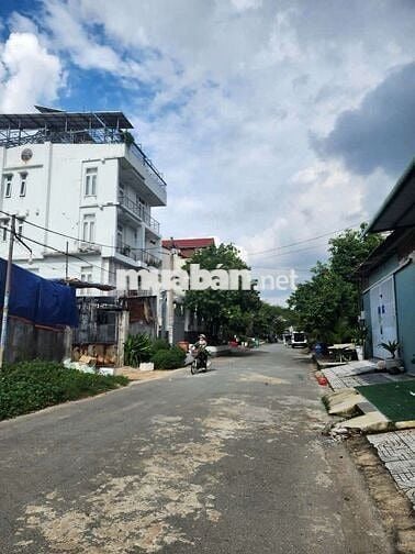 BÁN KHO XƯỞNG 2 TẦNG HẺM XE TẢI QL13 CŨ - FULL THỔ CƯ  