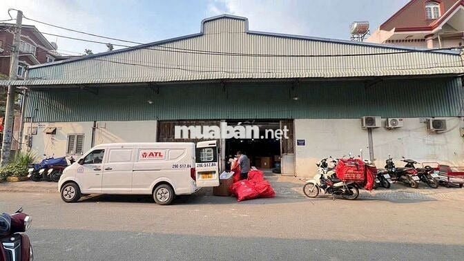 BÁN KHO XƯỞNG 2 TẦNG HẺM XE TẢI QL13 CŨ - FULL THỔ CƯ  