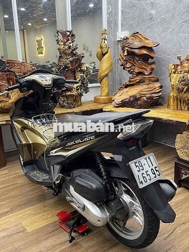 Honda Airblade 125Fi chính chủ bstp xe đẹp keng