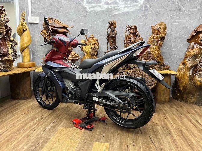Honda Winner V1 2017 chính chủ biển SG