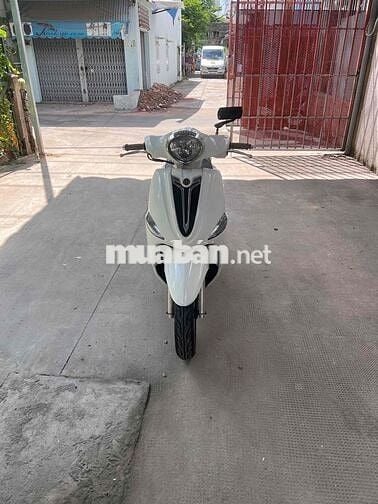 Cần bán 1 chiếc Yamaha Nozza Trắng