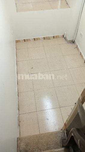 Bán nhà số 37, mặt phố Đặng Tiến Đông. 6 tầng, tiện để ở và Kinh doanh