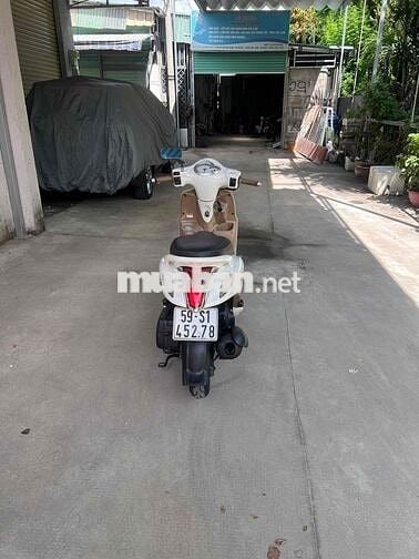Cần bán 1 chiếc Yamaha Nozza Trắng