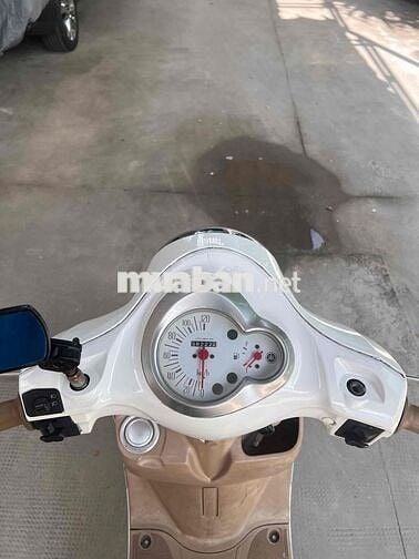 Cần bán 1 chiếc Yamaha Nozza Trắng