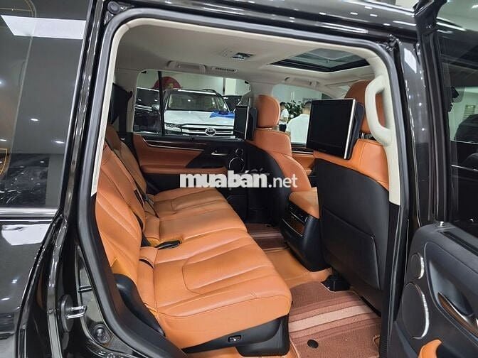 Lexus LX570 Super Sport Trung Đông 2018 Đen