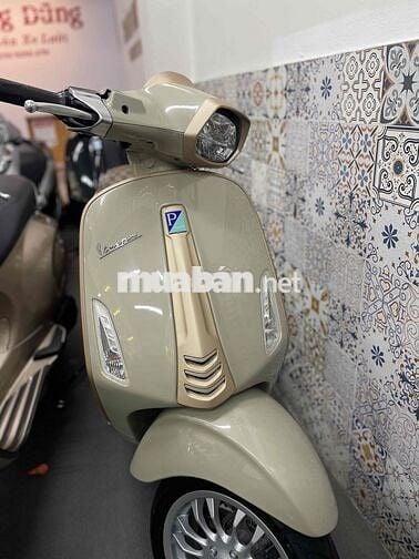Piaggio Vespa Xám