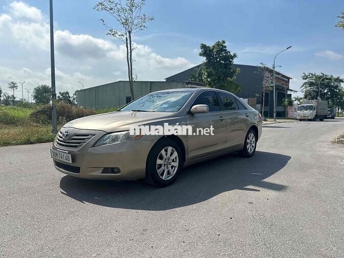 Toyota Camry 2007 Mỹ Tự động Xăng Vàng cát
