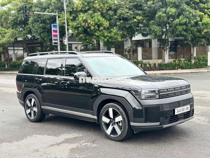 Hyundai Santafe 2024 2.5 Prestige Đen 1 vạn km
