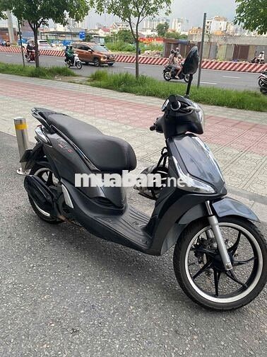 Piaggio Liberty S Xám iGet Fi ABS