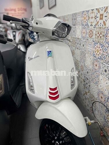 Piaggio Vespa Xám