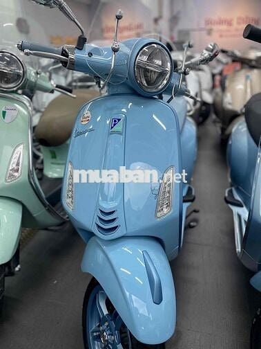 Piaggio Vespa Xám